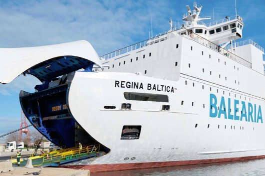 The Regina Baltica, operated by Balearia.