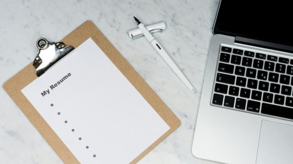 Resume clipboard and laptop.
