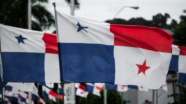 Panama flags.