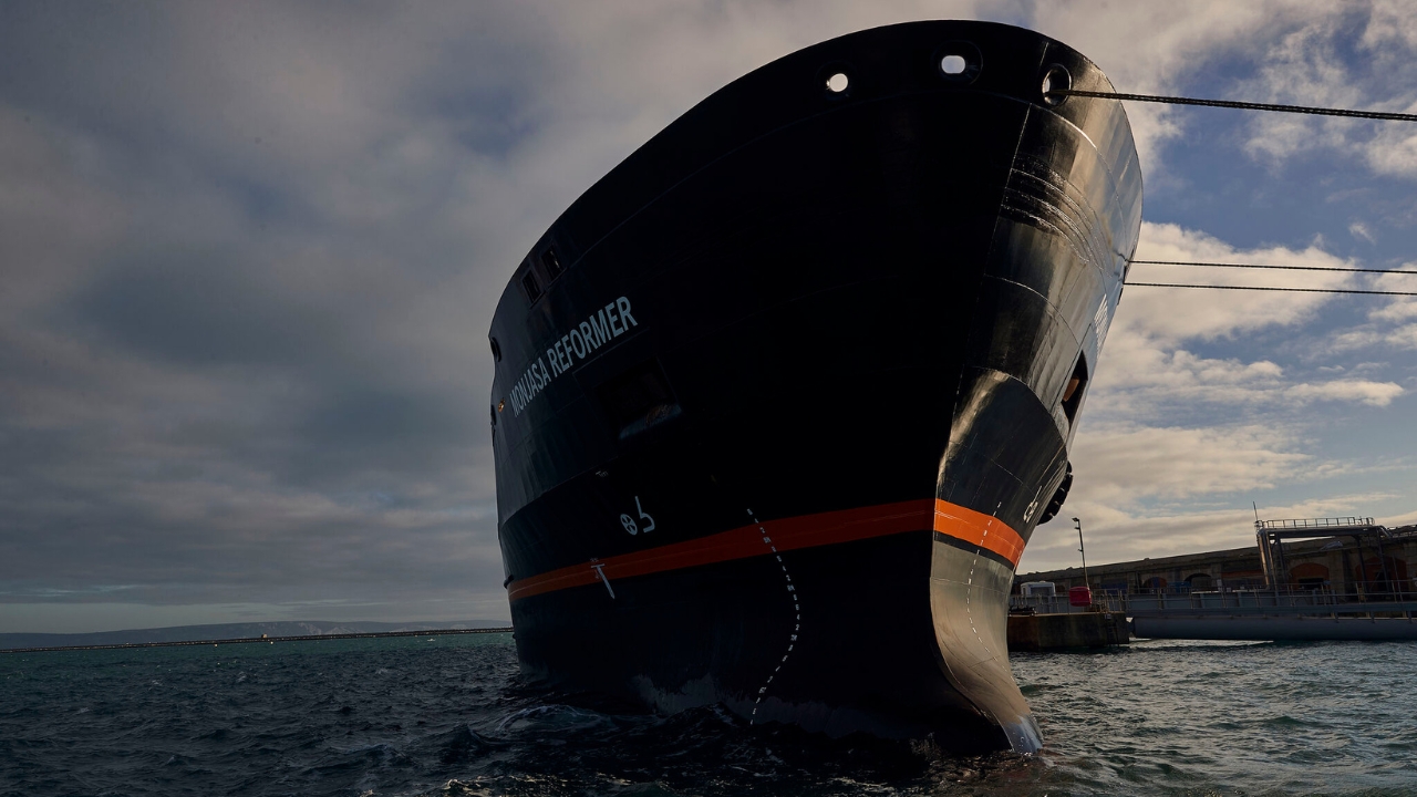 Monjasa Reformer bunker tanker.