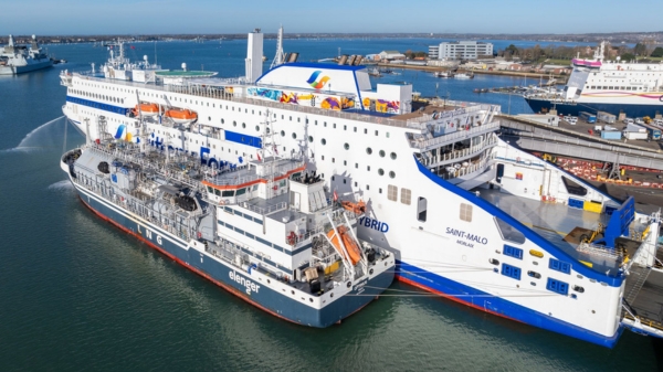 Elenger Marine's LNG bunkering vessel Optimus alongside Brittany Ferries’ Saint-Malo.