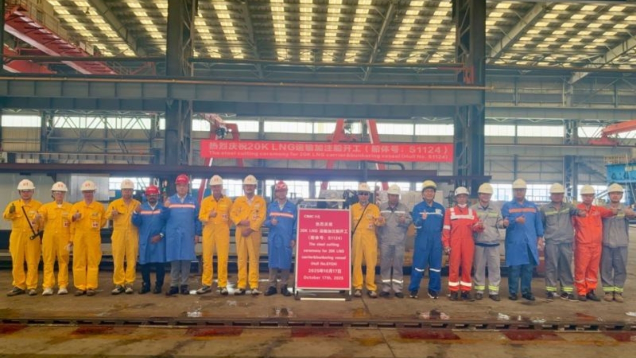 Steel cutting ceremony for Avenir LNG’s next 20,000 cbm LNG bunkering vessel.