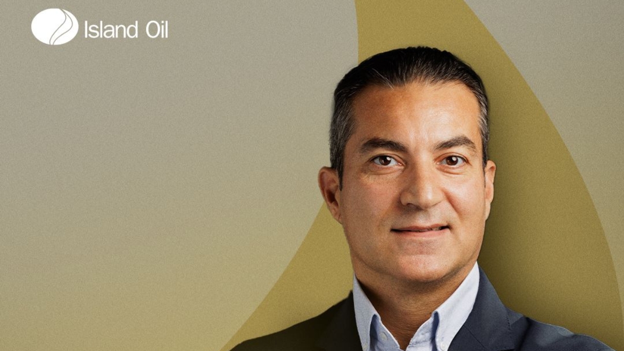 Charis Chartosias, Island Oil.