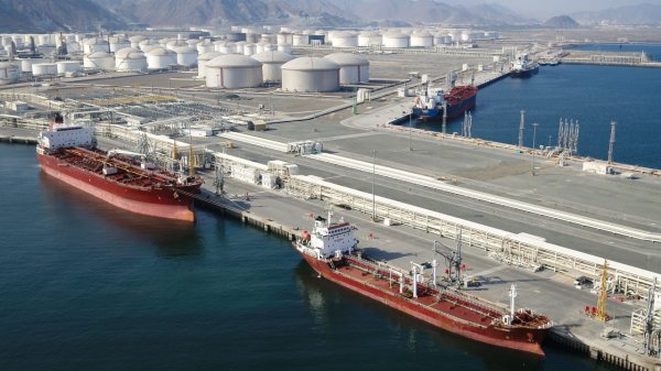 Vessels berthed at Fujairah storage terminal.