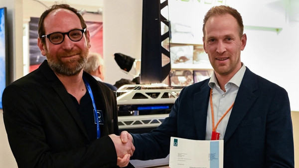 Tom Wolodarsky, Lloyd’s Register and Hermen de Jong, Rondal.