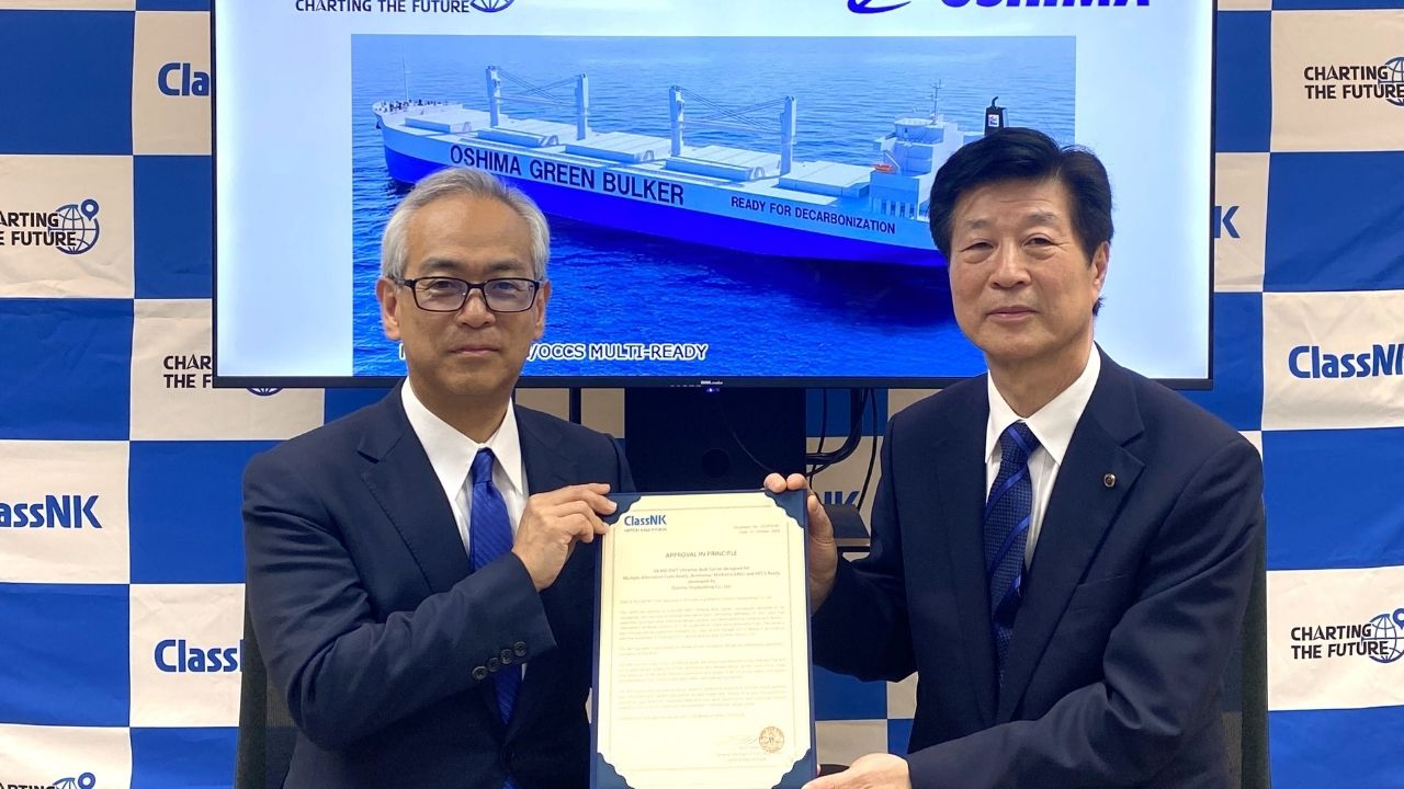 ClassNK AiP handover ceremony for bulk carrier design.