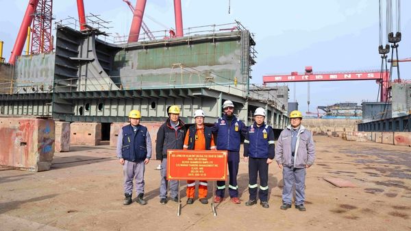 Keel-laying ceremony of a 155,500-dwt LNG dual-fuel crude oil tanker with builder’s hull no. 0315844.
