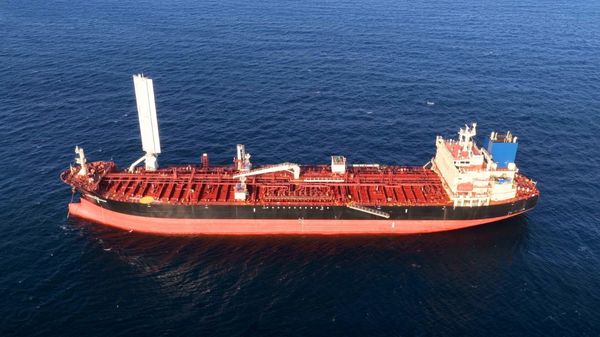 Oriental Aquamarine vessel.