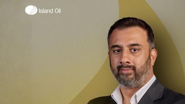 Nildeep Dholakia, Island Oil.