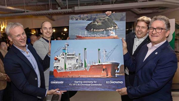 Chemship and Econowind signing ceremony.