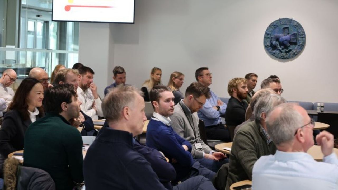 Attendees during a Maritime CleanTech seminar in Bergen.