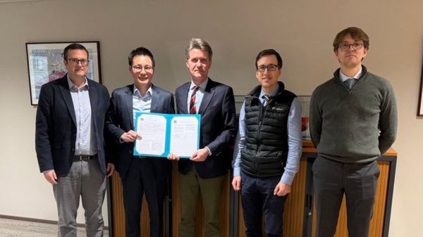 Representatives from LR Advisory and Geogas.