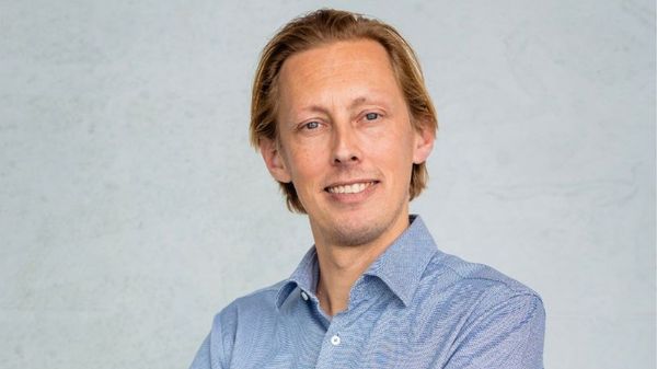 Caspar Gooren, Titan.