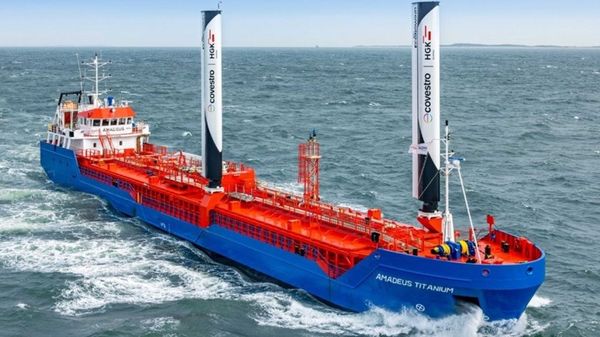 Amadeus Titanium vessel.