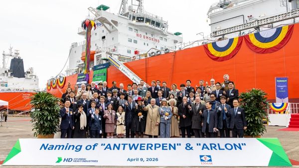 Antwerpen and Arlon naming ceremony.