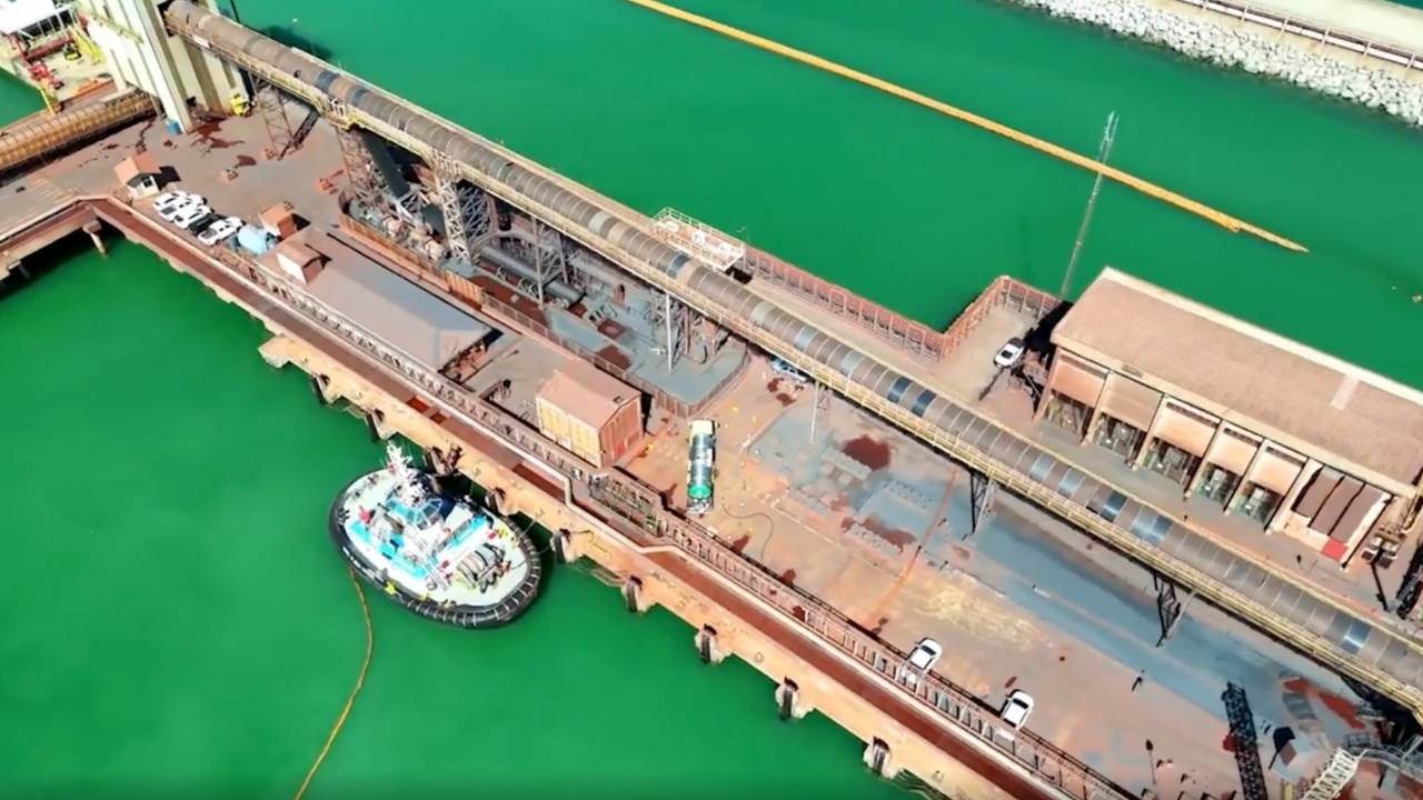 Biofuel bunkering at Port of Acu.