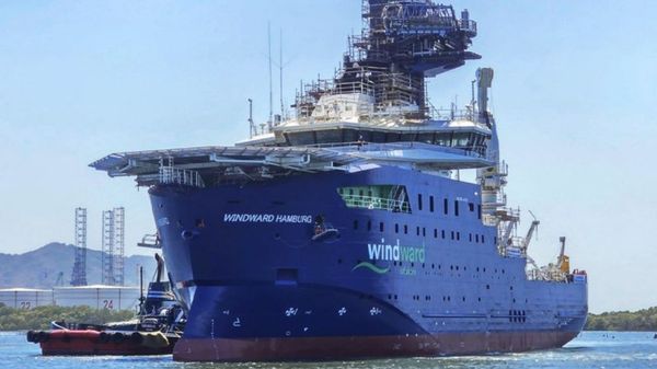 Windward Hamburg vessel.