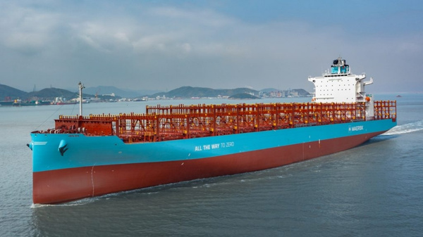Maersk 5,900-teu vessel.