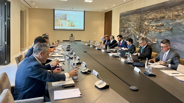 Port Authority of Valencia (PAV) board meeting.