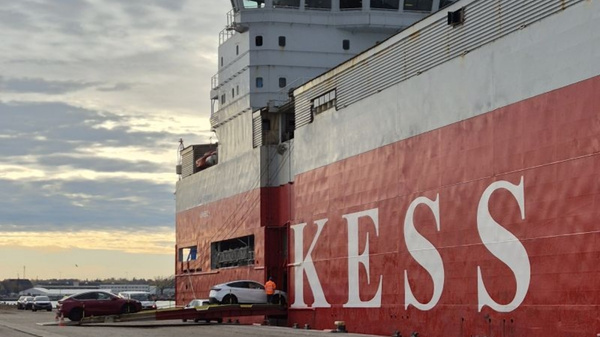 Close-up view of a KESS vessel.