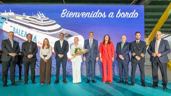 Christening ceremony of Mercedes Pinto vessel.