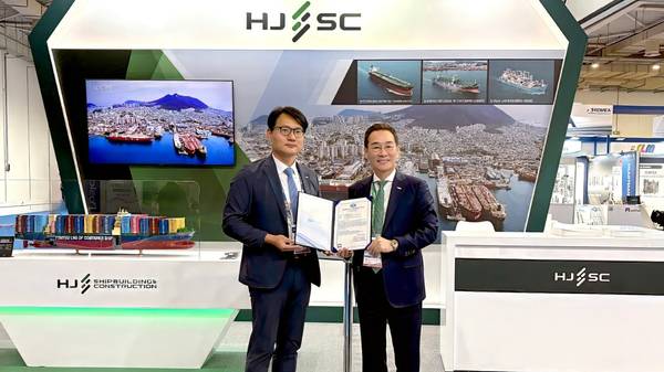 AiP award ceremony for a 10,000-teu biofuel-powered container ship.