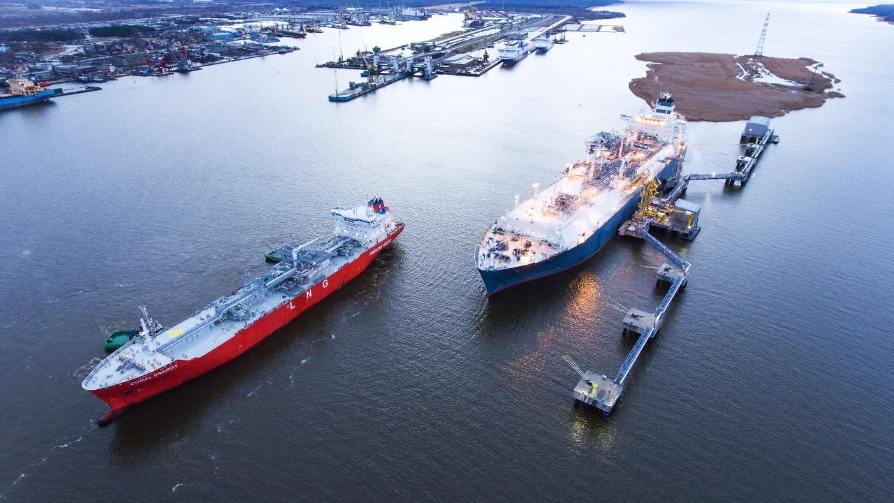 Coral Energy vessel at Klaipeda LNG terminal.