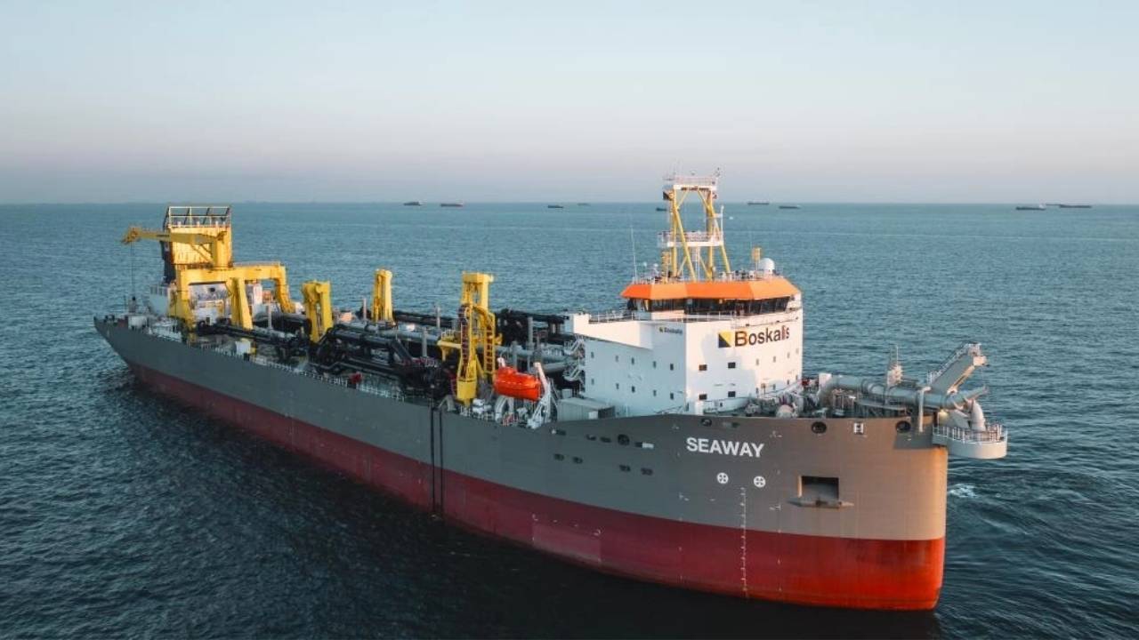 Seaway vessel.