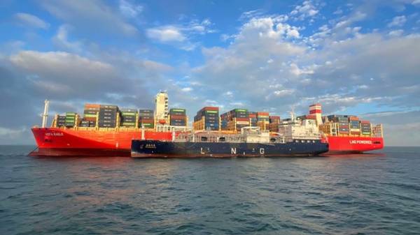 Kota Eagle ship-to-ship (STS) bunkering operation.