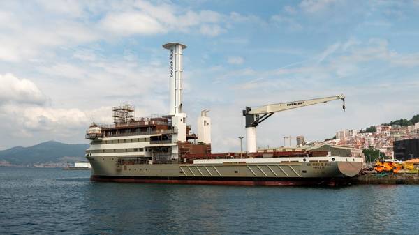 Na Hiro E Pae vessel.