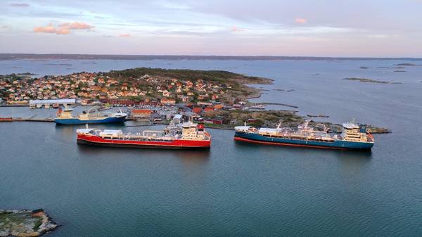 Ramanda and Fure Ven vessels.