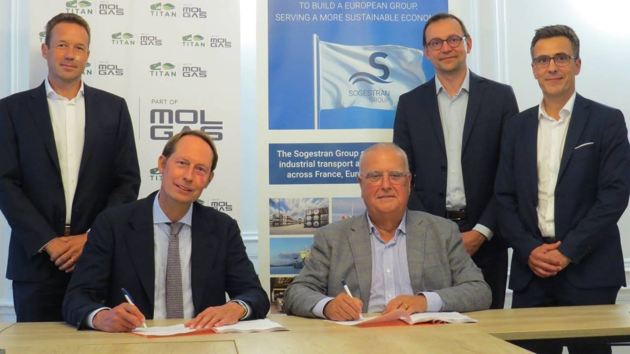 Titan and Sogestran long-term agreement signing.