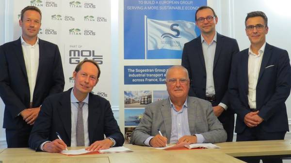 Titan and Sogestran long-term agreement signing.