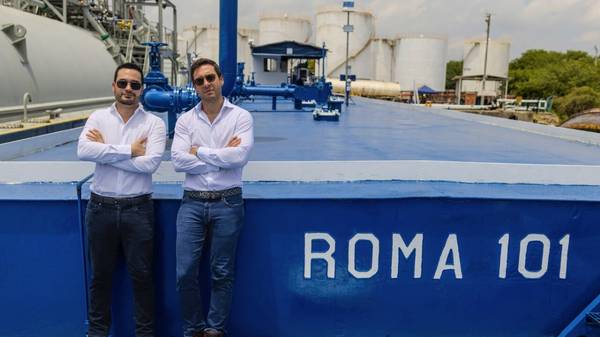 Sebastian Vasquez and Camilo Angulo Ferrand, Monjasa.