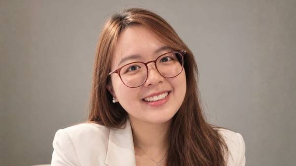 Long Jing Xin, Flex Commodities.